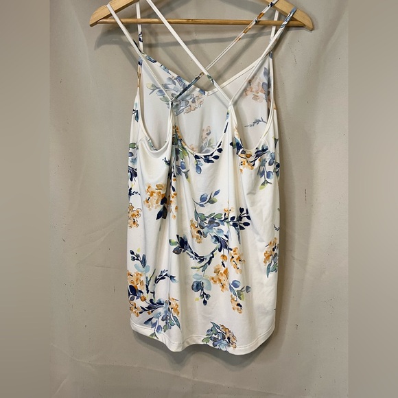 Papermoon White Floral Camisole - Picture 2 of 5